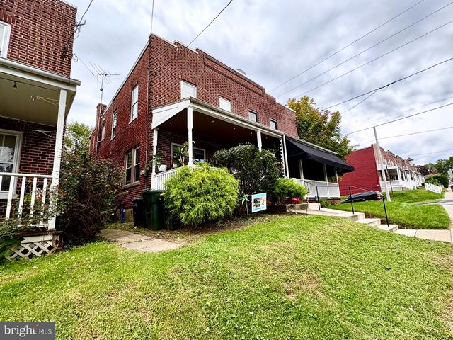 256 HAZEL ST, Lancaster, PA 17603