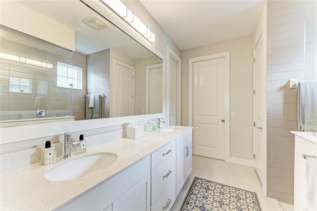 1021 CROSSWIND AVENUE, Sarasota, FL 34240