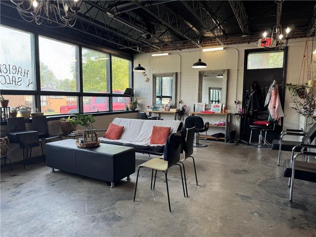 1645 Washington Boulevard, Kansas City, KS 66102