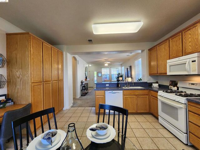 642 Baldwin Dr, Brentwood, CA 94513