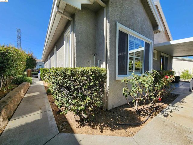 642 Baldwin Dr, Brentwood, CA 94513