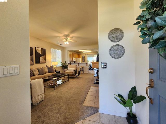 642 Baldwin Dr, Brentwood, CA 94513