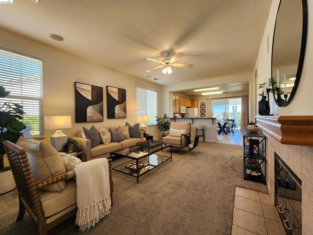 642 Baldwin Dr, Brentwood, CA 94513