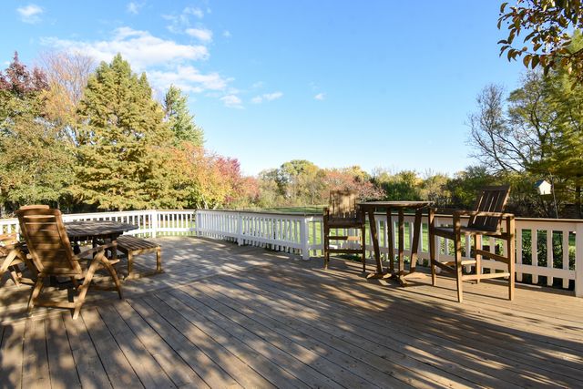 307 Anne Court, Prospect Heights, IL 60070