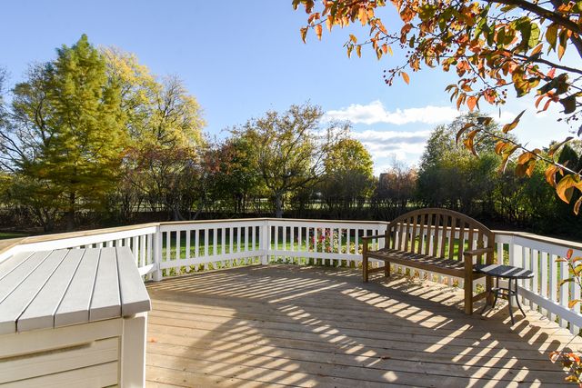 307 Anne Court, Prospect Heights, IL 60070