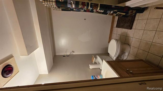 7901 Hillcrest, Clarkston, MI 48348