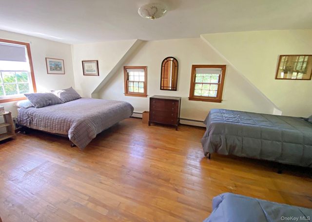 900 Mason Drive, Cutchogue, NY 11935