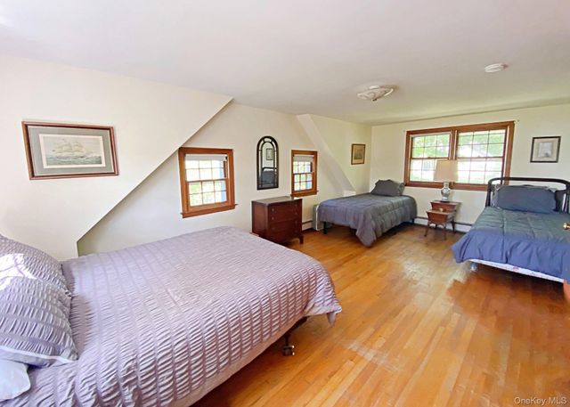 900 Mason Drive, Cutchogue, NY 11935