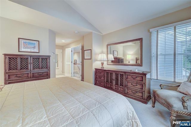 26 Depaolo Court, Roseland, NJ 07068