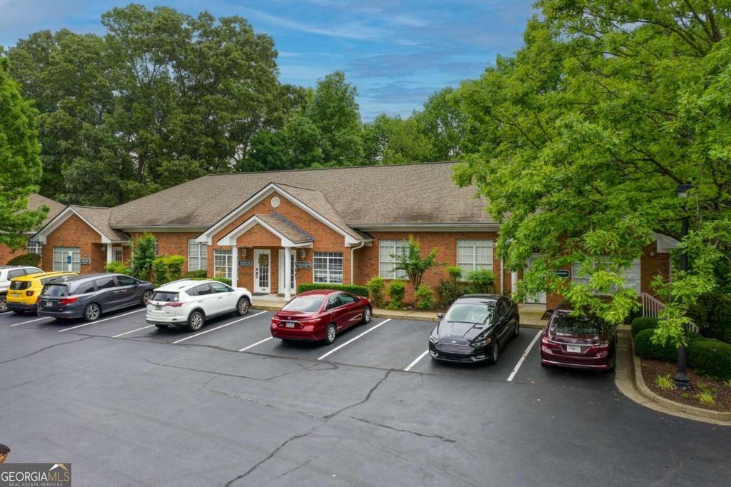413 Creekstone Ridge, Woodstock, GA 30188