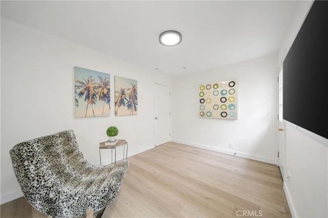 5057 Inaglen Way, Los Angeles, CA 90043