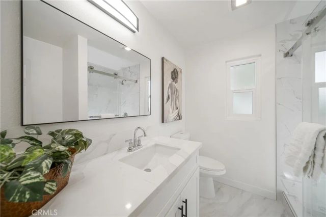 5057 Inaglen Way, Los Angeles, CA 90043