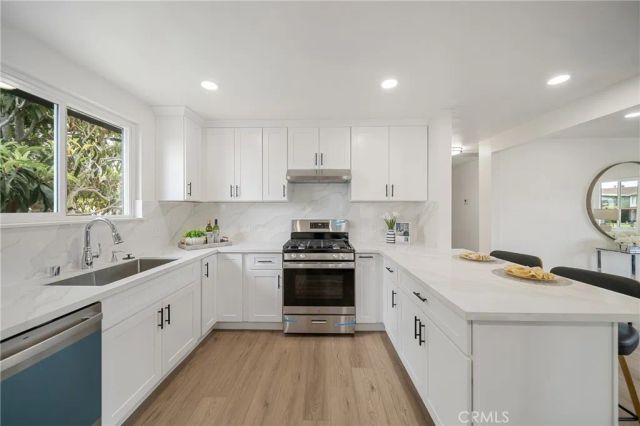 5057 Inaglen Way, Los Angeles, CA 90043