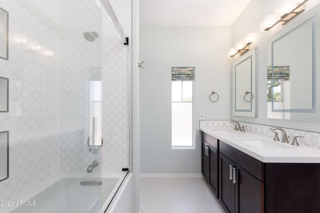 7647 E LOS GATOS Drive, Scottsdale, AZ 85255