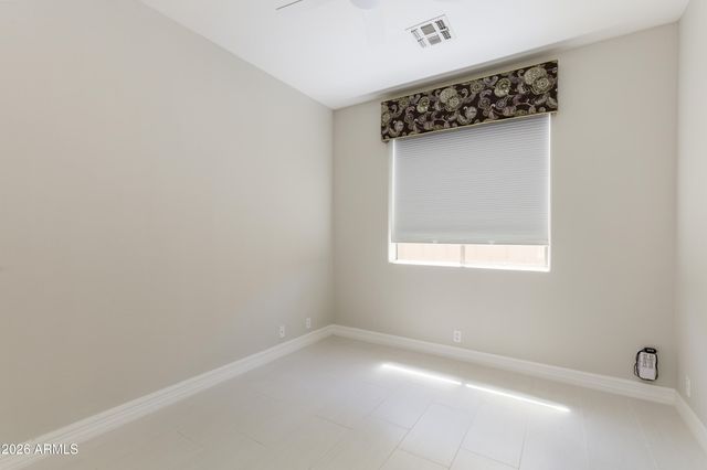 7647 E LOS GATOS Drive, Scottsdale, AZ 85255