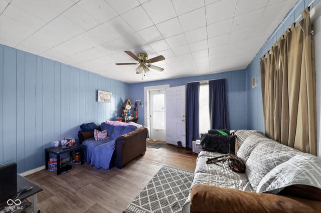 1713 Kentucky Avenue, Connersville, IN 47331