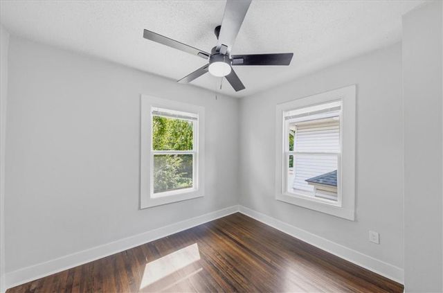 3249 Lockridge Avenue, Kansas City, MO 64128
