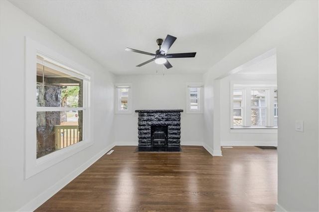 3249 Lockridge Avenue, Kansas City, MO 64128