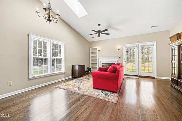 27 Forest Green Drive, Durham, NC 27705