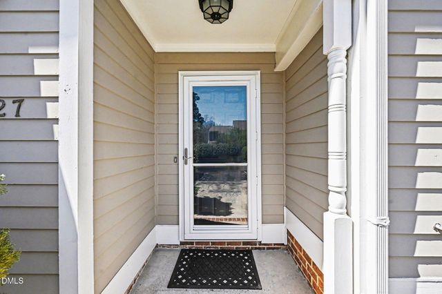 27 Forest Green Drive, Durham, NC 27705