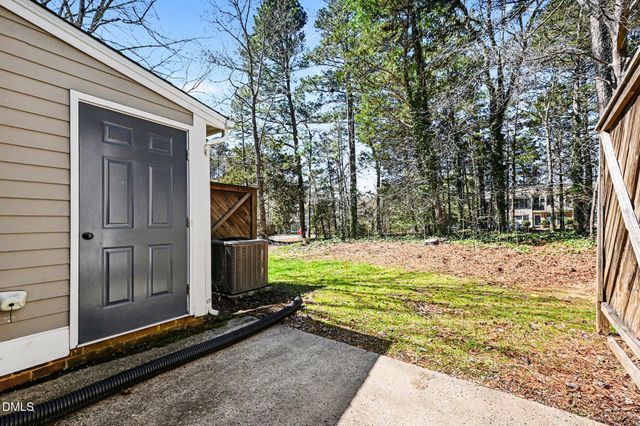 27 Forest Green Drive, Durham, NC 27705