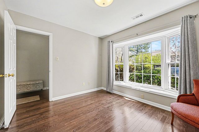 27 Forest Green Drive, Durham, NC 27705