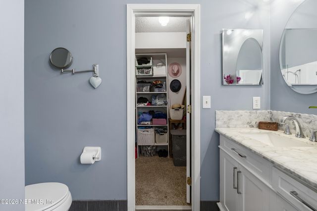 2884 WAVERLY FALLS Court, Jacksonville, FL 32224
