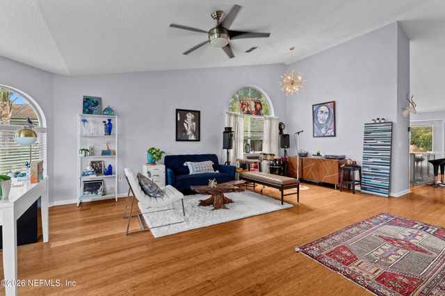 2884 WAVERLY FALLS Court, Jacksonville, FL 32224