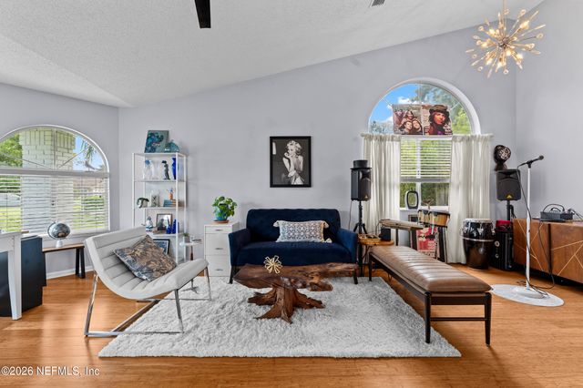 2884 WAVERLY FALLS Court, Jacksonville, FL 32224