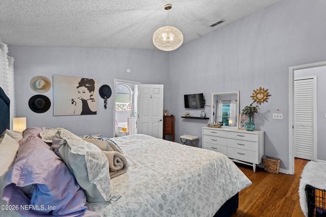 2884 WAVERLY FALLS Court, Jacksonville, FL 32224