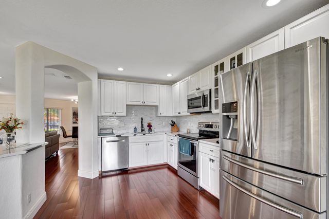 6194 Reynolds Street, West Palm Beach, FL 33411