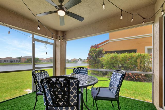 6194 Reynolds Street, West Palm Beach, FL 33411