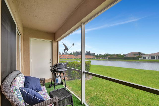 6194 Reynolds Street, West Palm Beach, FL 33411