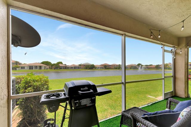 6194 Reynolds Street, West Palm Beach, FL 33411