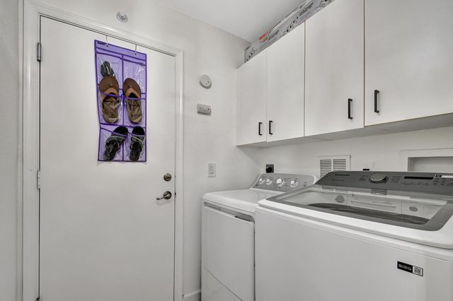 6194 Reynolds Street, West Palm Beach, FL 33411