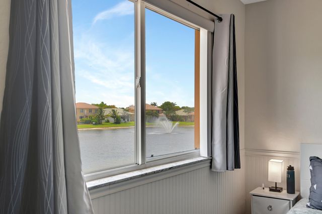 6194 Reynolds Street, West Palm Beach, FL 33411