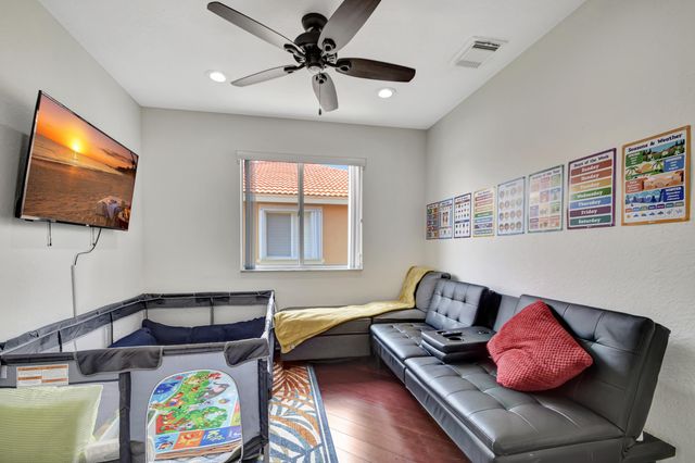 6194 Reynolds Street, West Palm Beach, FL 33411