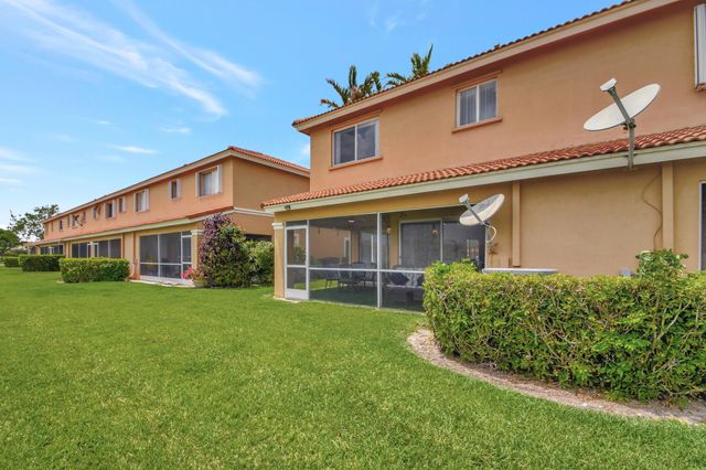 6194 Reynolds Street, West Palm Beach, FL 33411