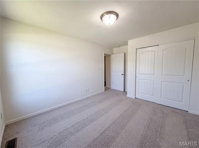 7932 Laurel Flats Drive, Caseyville, IL 62232
