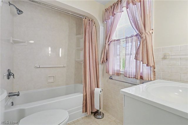 554 W Cook Road, Mansfield, OH 44907