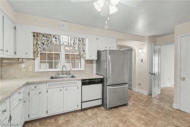 554 W Cook Road, Mansfield, OH 44907