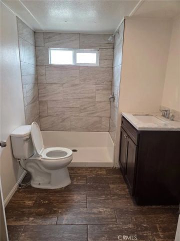 1900 Artesia, Torrance, CA 90504