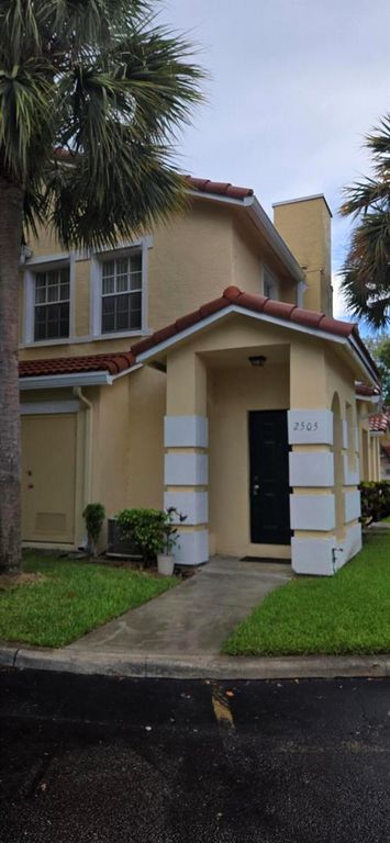 2505 Belmont Lane, North Lauderdale, FL 33068