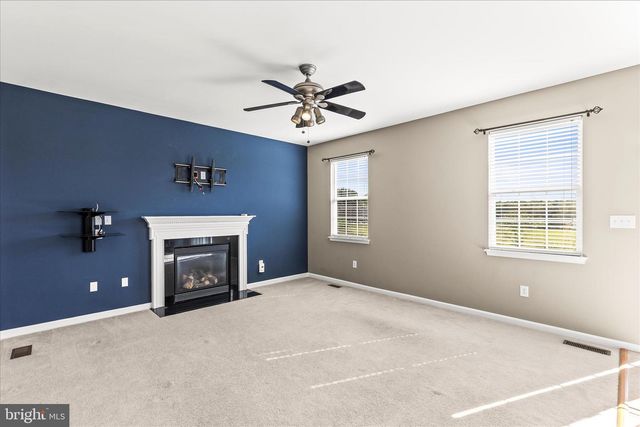 17323 RUSSETT FARM DR, Shrewsbury, PA 17361