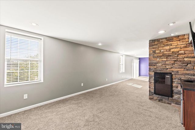 17323 RUSSETT FARM DR, Shrewsbury, PA 17361