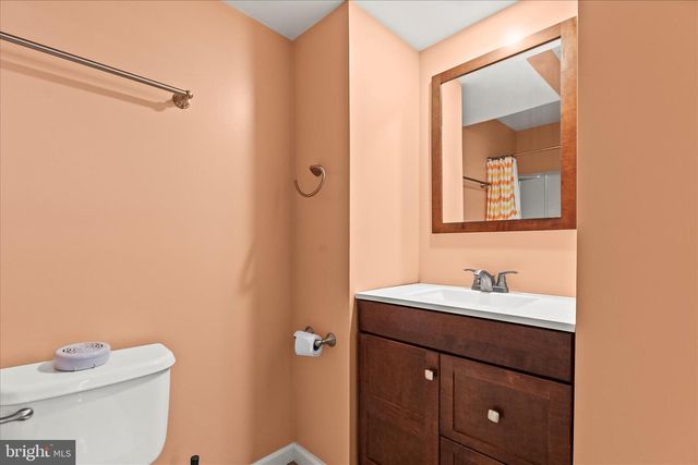 17323 RUSSETT FARM DR, Shrewsbury, PA 17361
