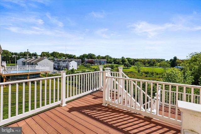 17323 RUSSETT FARM DR, Shrewsbury, PA 17361