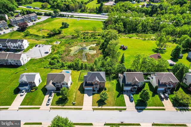 17323 RUSSETT FARM DR, Shrewsbury, PA 17361
