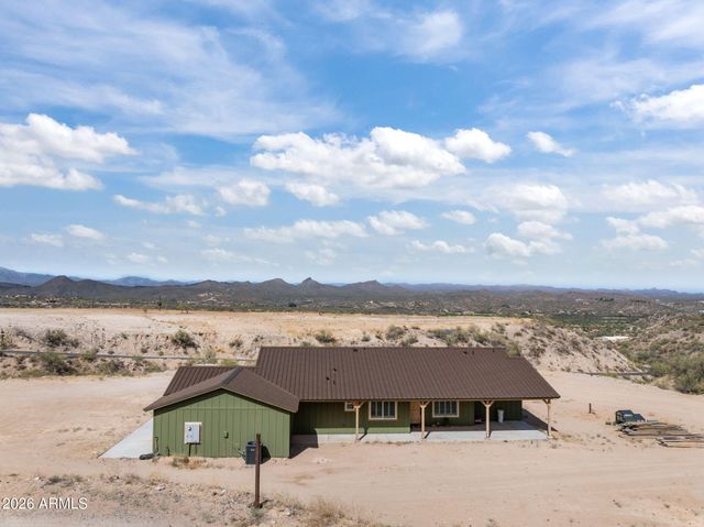 1755 W Grantham Ranch Road, Wickenburg, AZ 85390