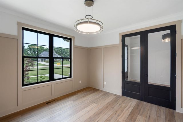 7376 Mulberry Drive, Washington, MI 48095